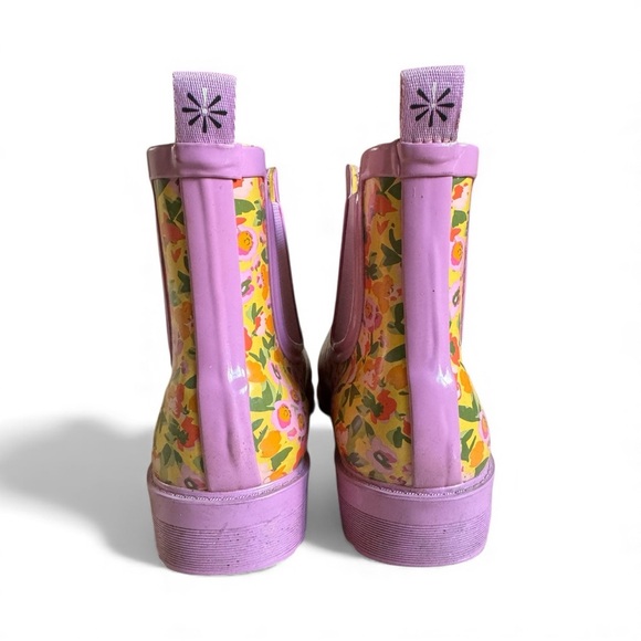 Isaac Mizrahi Floral Print Waterproof Rain Boots Chelsea Pastel Multicolor 8 - Picture 4 of 9